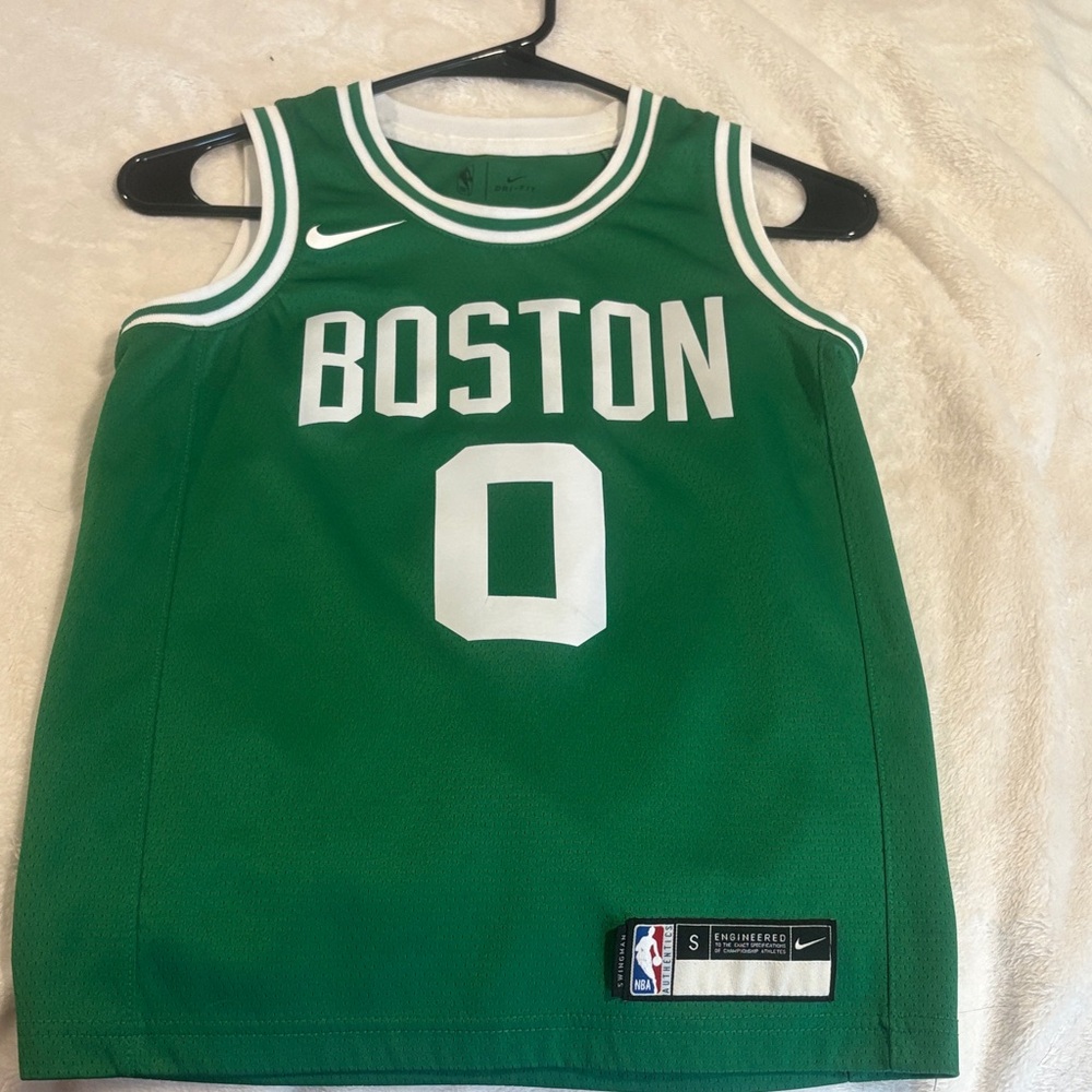 Official Boston Celtics Tatum Nike Green Kids Jersey. Size S. Like brand new